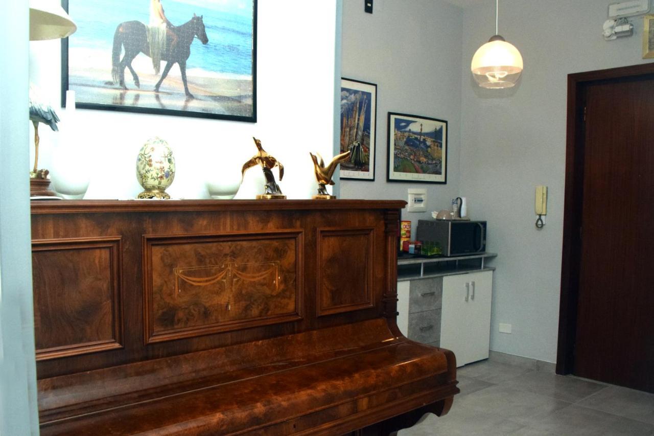 B&B Royal Palace Of Napoli & Reggia Di קאסרטה מראה חיצוני תמונה